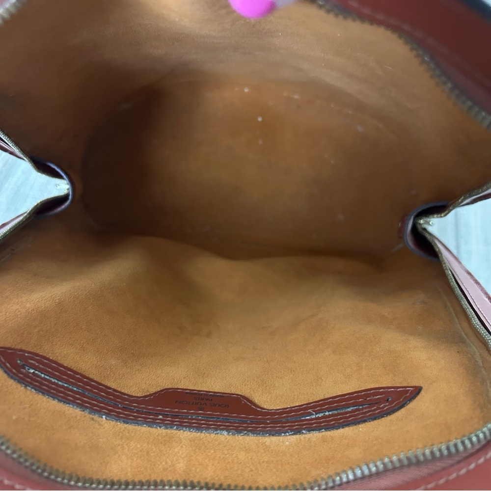 Vintage Louis Vuitton Gobelins Kenyan Fawn Brown Epi Leather GM Backpack - Picture 8 of 15